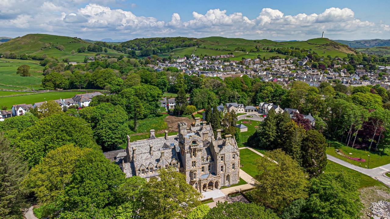 The Alfred Suite Stone Cross Mansion Ulverston Bagian luar foto