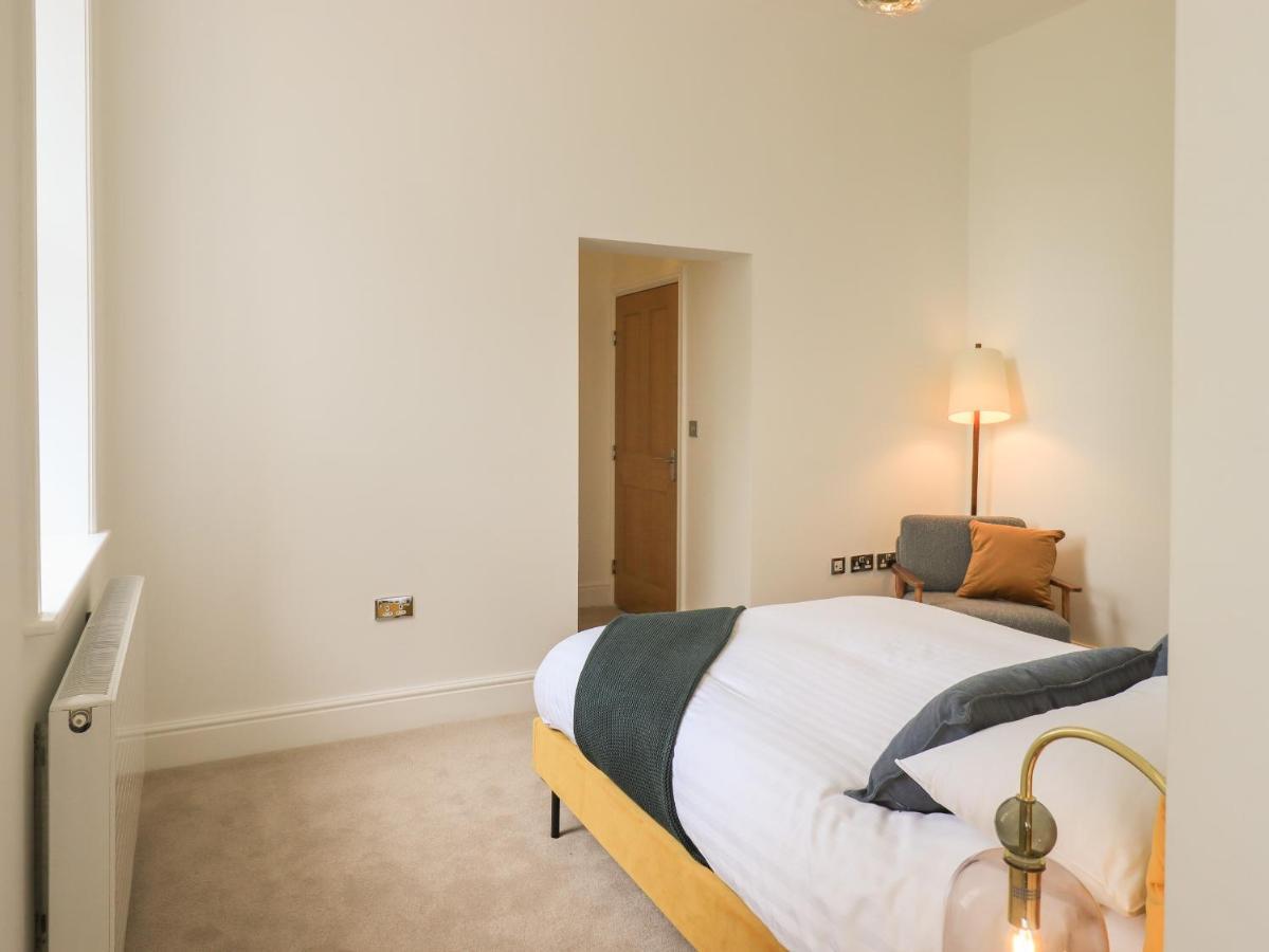 The Alfred Suite Stone Cross Mansion Ulverston Bagian luar foto