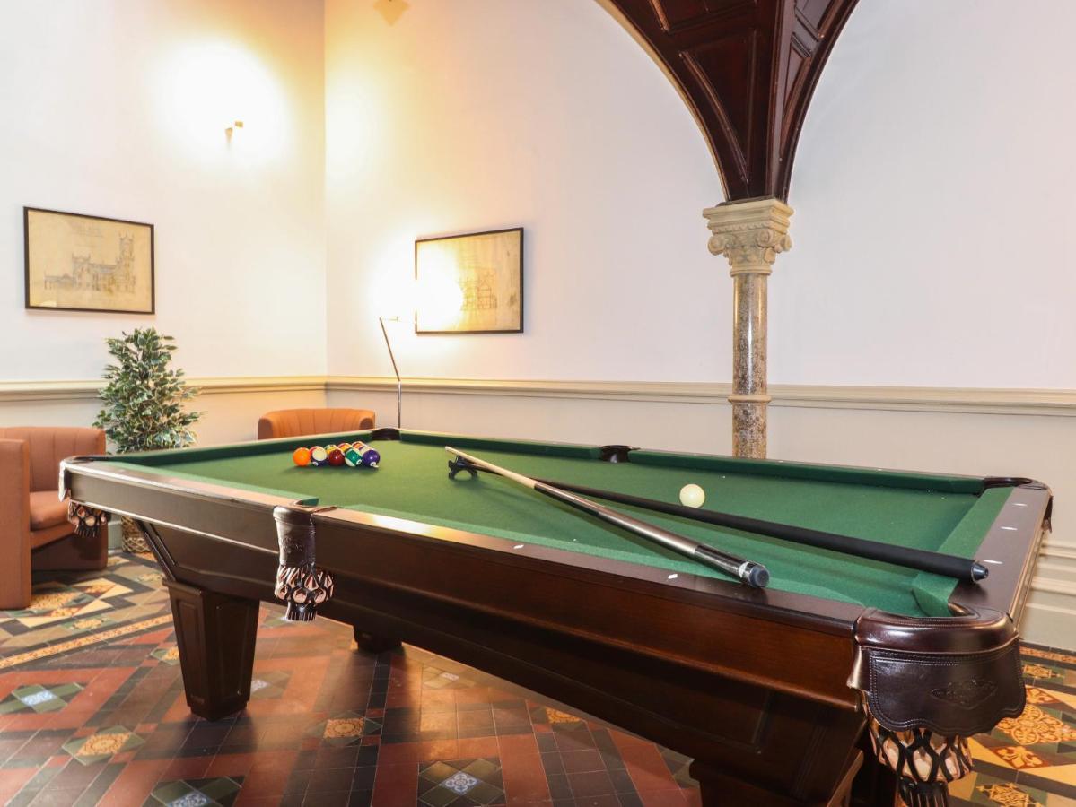 The Alfred Suite Stone Cross Mansion Ulverston Bagian luar foto