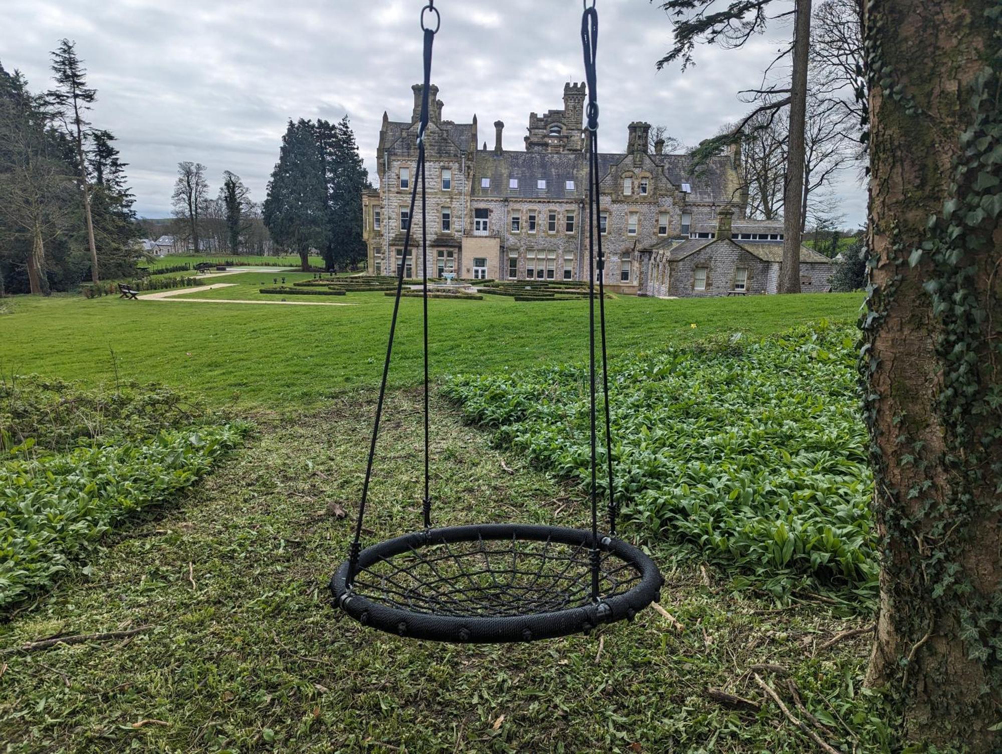 The Alfred Suite Stone Cross Mansion Ulverston Bagian luar foto